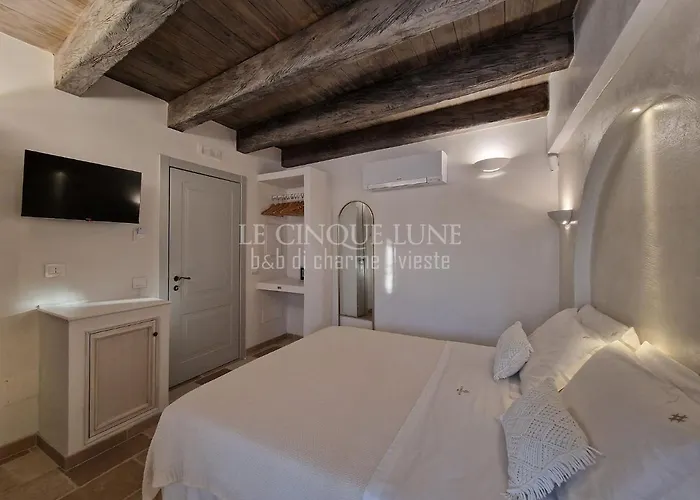 Le Cinque Lune 维耶斯泰