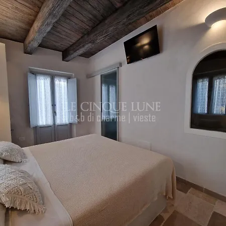 Le Cinque Lune Bed & Breakfast 4*