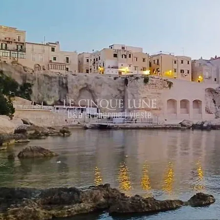 Le Cinque Lune فندق مبيت وإفطار