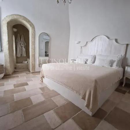 Le Cinque Lune Bed and breakfast