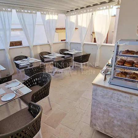 فندق مبيت وإفطار Le Cinque Lune 4*