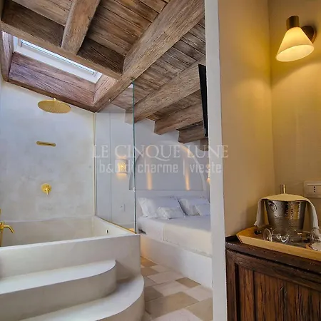 Le Cinque Lune فندق مبيت وإفطار 4*