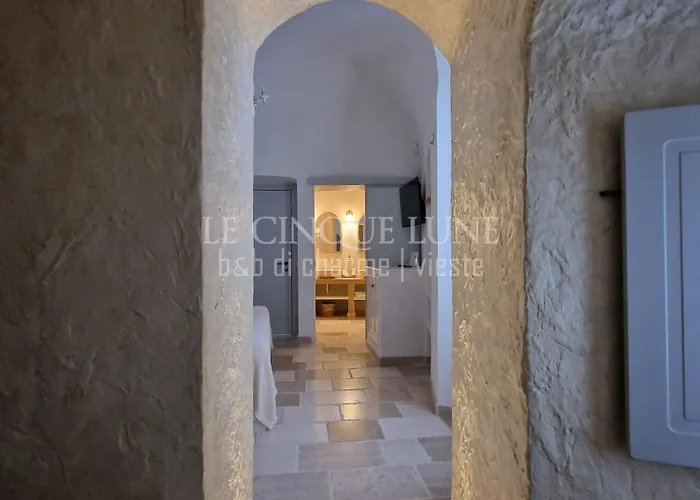 Alojamento de Acomodação e Pequeno-almoço Le Cinque Lune Vieste