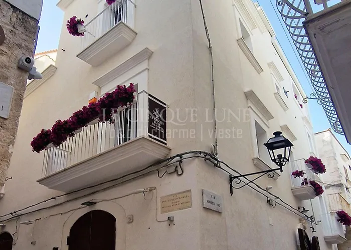 Alojamento de Acomodação e Pequeno-almoço Le Cinque Lune