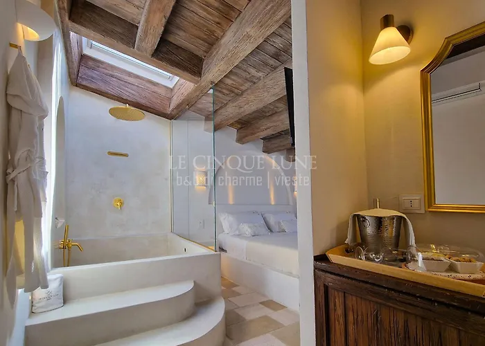 Le Cinque Lune Alojamento de Acomodação e Pequeno-almoço 4*